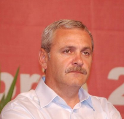 Dragnea evită să spună cu cine a discutat Băsescu: E un om care nu a fost în PD. Nu e numai unul